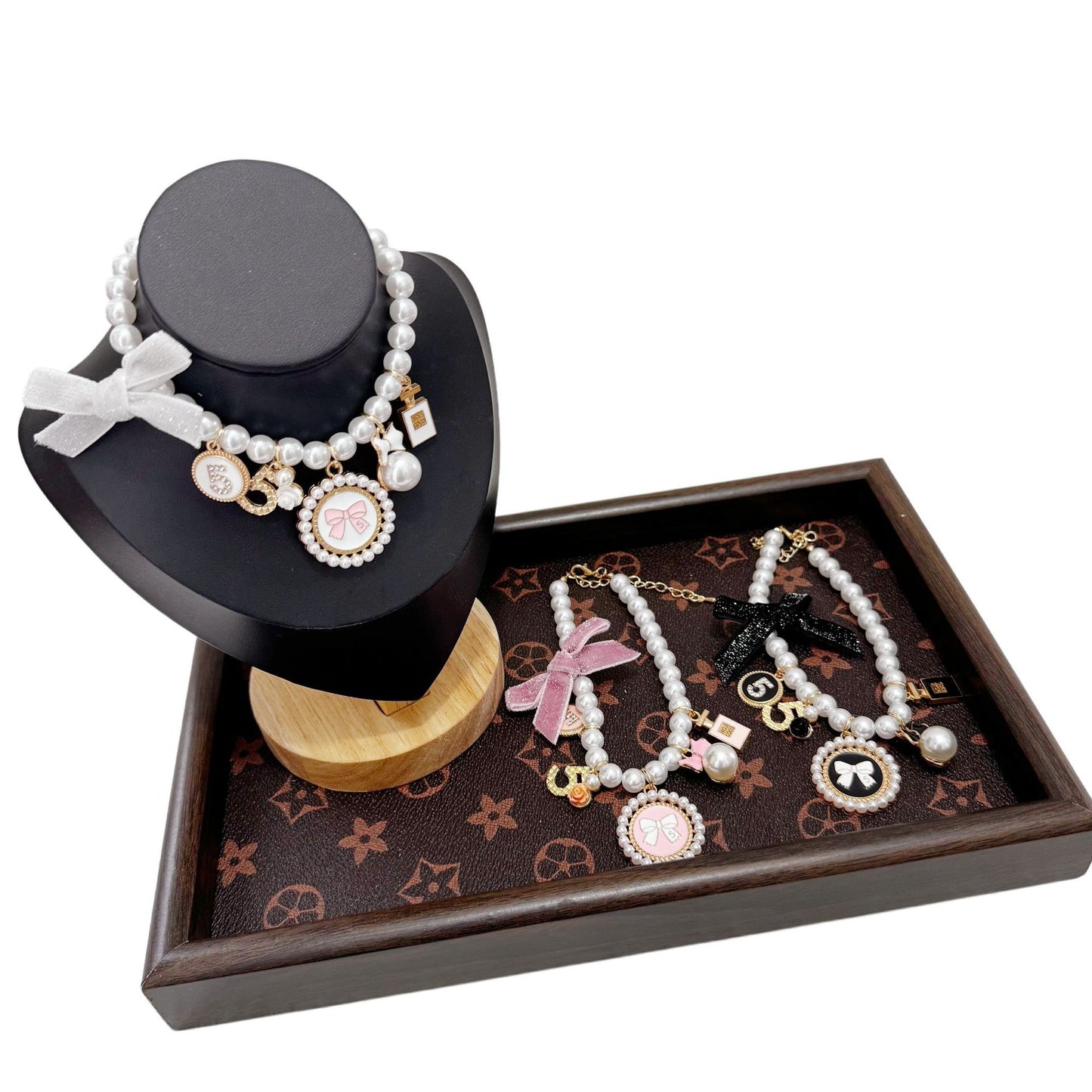 Pet Charm Pearl Necklace